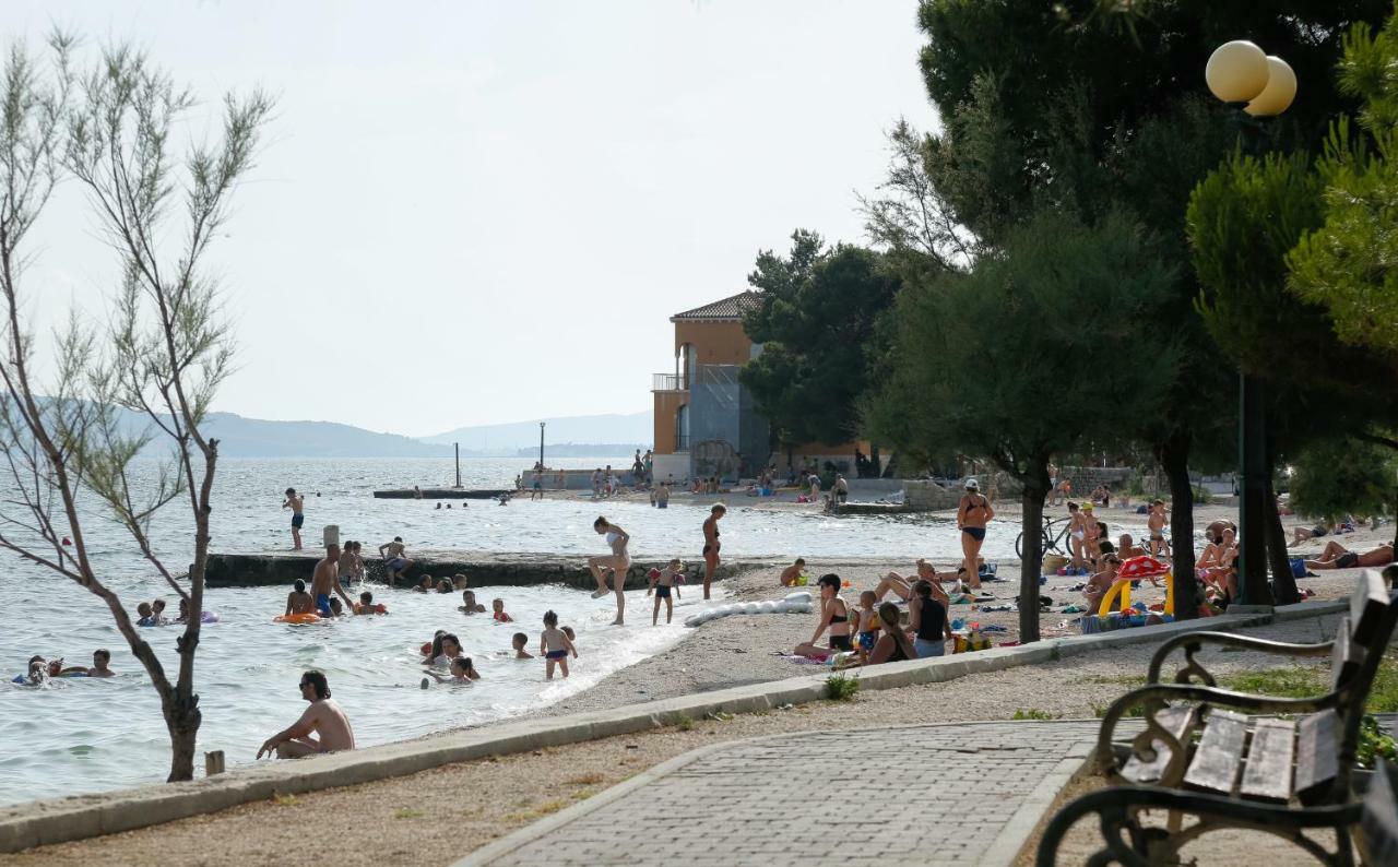 Apartments Kampanel Kastela Bagian luar foto
